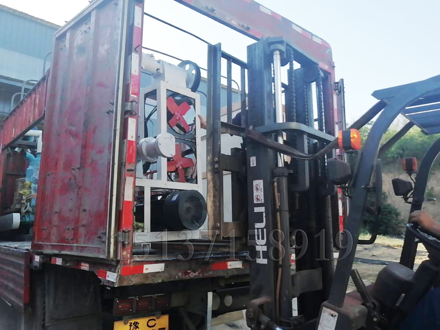 多功能米線機(jī)發(fā)貨現(xiàn)場