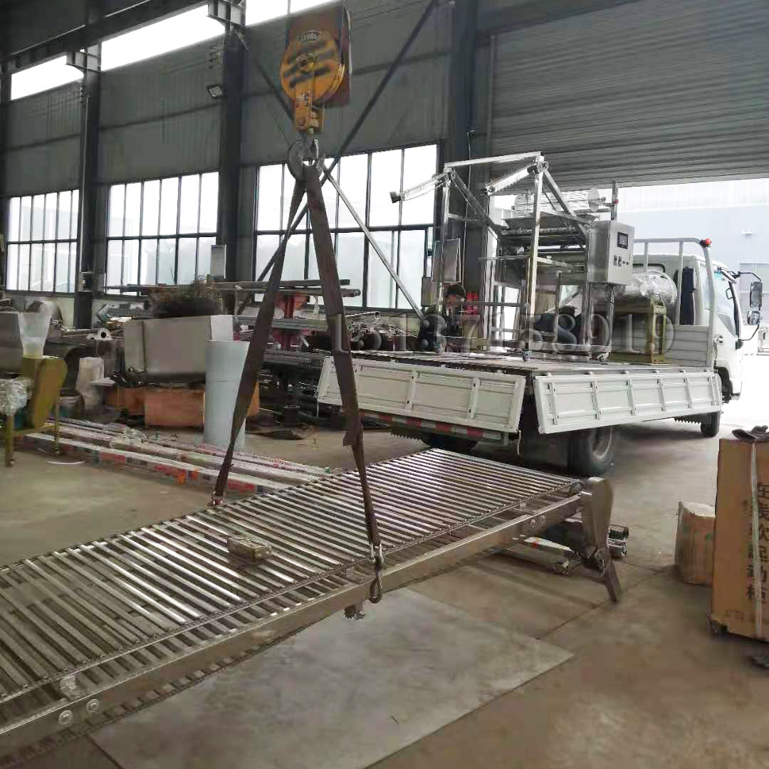 米線機(jī)設(shè)備發(fā)貨現(xiàn)場